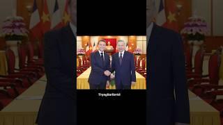 HÌNH ẢNH NGƯỜI DÂN THỦ ĐÔ HÀ NỘI CHỜ ĐÓN TỔNG THỐNG PHÁP ĐẾN THĂM VIỆT NAM