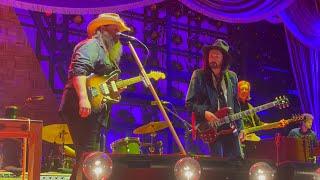 Chris Stapleton & Mike Campbell - I Should Have Known It (Tom Petty) Live at Forum LA June 2022