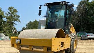 How To Operate A CAT CS54B Smooth Drum  Roller