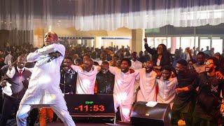 Dunsin Oyekan | Rccg throne room | My Beloved is the most Beautiful (Yeshua  Powerful Ministration)