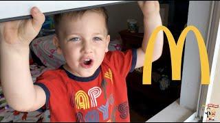 Kids Pretend McDonalds Drive Through & Happy Meal | Tosh Toys