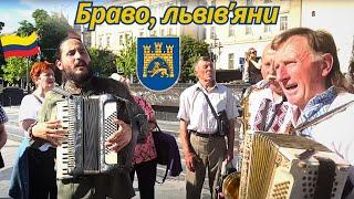 Колумбієць Янко долучився до народного хору "Західний вітер" виконувати легендарну  народну пісню