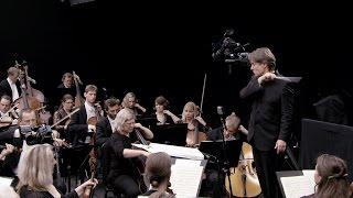 The Virtual Orchestra: Powerful Connections: Esa-Pekka Salonen on the Art of Conducting