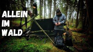 Solo-Bushcraft - Allein im Wald - Windschutz, Bett & Reflektor - Gransfors Axt - Petromax Anorak