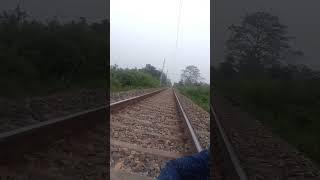 Indian railway // Hindi song romantic video// Sanjay Pandey vlogs 