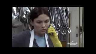 Jodi Lyn O'Keefe in Yellow Rubber Gloves