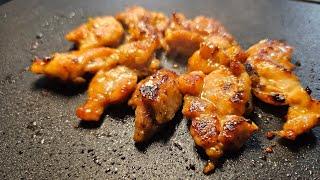 これマジでやきとりより旨いだろ。特製ダレにつけて焼くからヤバい！三重県名物【とりやき】