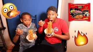 2X SPICY NOODLE CHALLENGE WITH LITTLE BROTHER! (I CRIED)