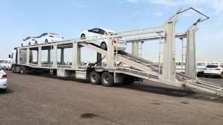 Car carrier off loading