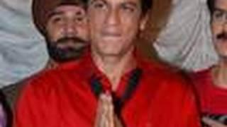 Shahrukh Khan APOLOGIZES to journalists