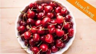 【料理訣竅】超快速！一秒鐘去櫻桃籽 How To Pit Cherry in 1 sec│HowLiving 美味生活