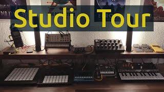 Studio Tour - dawless synthesizer desk setup