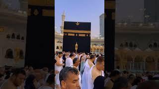 Tawaaf e kabah #haramain #baitullah #beautiful #makkahlive #kabah #umrah #sanaullahshakir