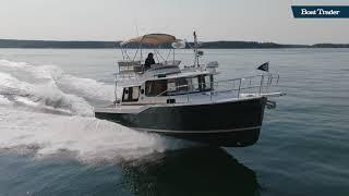 Ranger Tugs R-29 Command Bridge - Pocket Yacht Cruiser!