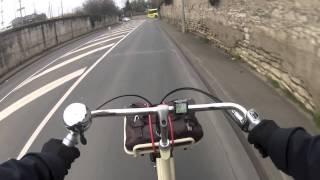 Faire du vélo à Bourges - Quand les bus du Conseil Général du Cher ne nous voient pas