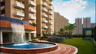 #lasolara 1365sqft 3bhk flat Emenox La Solara Sector 16 housing society has 4 towers with 21 floors.