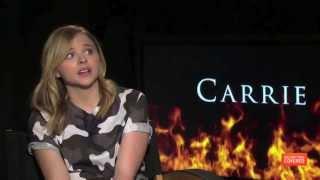 Carrie Interview With Julianne Moore, Chloe Moretz, Judy Greer And Kimberly Peirce [HD]