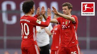 "LEROY! LEROY!" ️ Thomas Müller assists with his voice! 