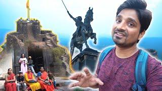 प्रतापगड (PRATAPGAD FORT) - इथेच महाराजांनी अफजलखानाचा कोथळा बाहेर काढला