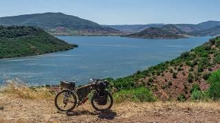 Epic Trail Challenges & A Perfect Wildcamp: Bikepacking to Montpellier (i727 De Sète à Sète)