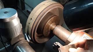 Making a non directional finish on a rotor or drum