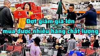 Tấp nập mua đồ xài thuốc bổ rượu ngon trong đợt giảm giá lớn ở Mỹ