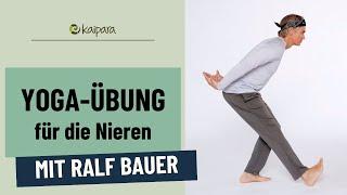 Yoga mit Ralf Bauer: Übung für die Nieren