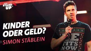 Wie man 200.000 Euro Kindergeld bekommt – Simon Stäblein | Comedy Clash Finale