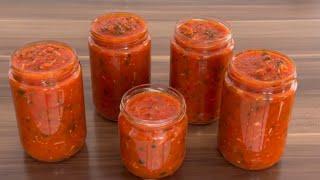 I've been preserving tomato sauce this way for ten years! Delicious sauce everyone will love!