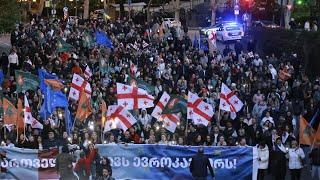 Tens of thousands of pro-EU supporters rally in Georgia ahead of key vote • FRANCE 24 English