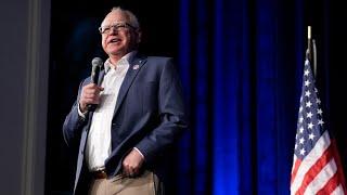 Emerging from 2024 loss, Tim Walz holds a town hall in Des Moines