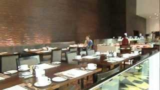 Buffet Breakfast in the Al Manzil Hotel Dubai - 4* luxury | AUDIOVISOR