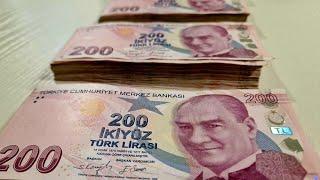 100,000 Turkish lira TRY Counting