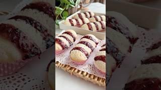 ~Raspberry Soufflé Buns~