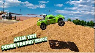 Axial Yeti Score Trophy Truck quick bash!