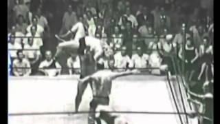 Argentina Rocca & Miguel Perez vs Dr Jerry & Eddie Graham 1950's professional wrestling match