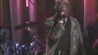 Tupac - Dear Momma Live