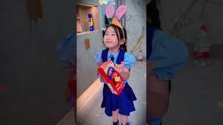 Mom makes cakes for children#Short #Officer Rabbit #angel