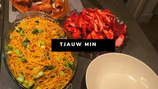 Surinaamse- Tjauw min- moksi meti