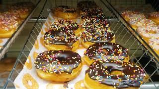 Dunkin Donut ! All kinds of Donuts at Dunkin '