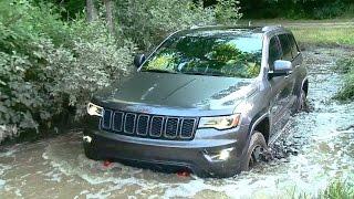 OFFROAD 2017 Jeep Grand Cherokee Trailhawk