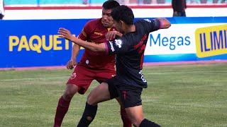 Real Oruro empató sobre el final a Universitario de Sucre.