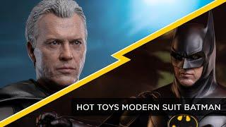 Hot Toys Batman Modern Suit the flash