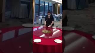 professional waitress 專業女服務員 #funny #shortsfunshow #笑死方休