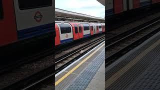 @#.Wating for My Train@Train Station.United Kingdom.