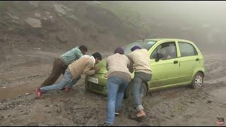 The roads of the impossible - Ladakh: mud trap on the roof of the world