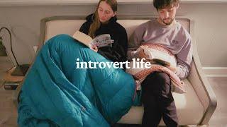 Weekend Routine of an Introvert Couple | healthy habits, finding alone time, & cozy nights at home