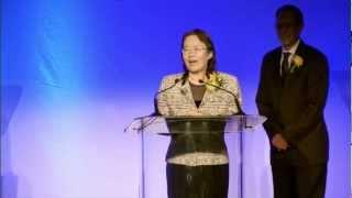 Ling Liu receives 2012 IEEE Computer Society Technical Achievement Award