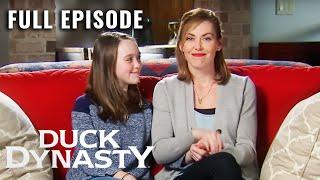 Heartbreak Unites the Duck Crew (S1, E8) | Jep & Jessica: Growing The Dynasty | Full Episode