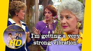 Blanche interviews Dorothy Zbornak & Sophia Petrillo. - Golden Girls HD